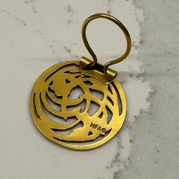 Vintage MFA Museum of Fine Arts Boston Scarf Clip Art Nouveau Flowers 1.5" Round - Picture 3 of 5